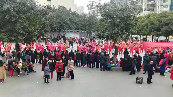 重慶市豐都縣老體協慶祝‘’三八婦女節‘’文藝演出