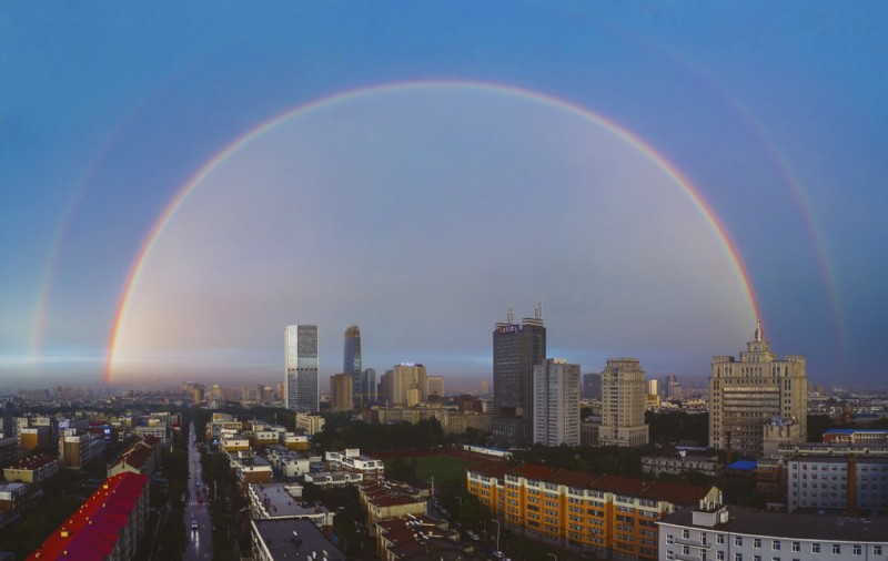 吉林長春雨后出現雙彩虹奇景
