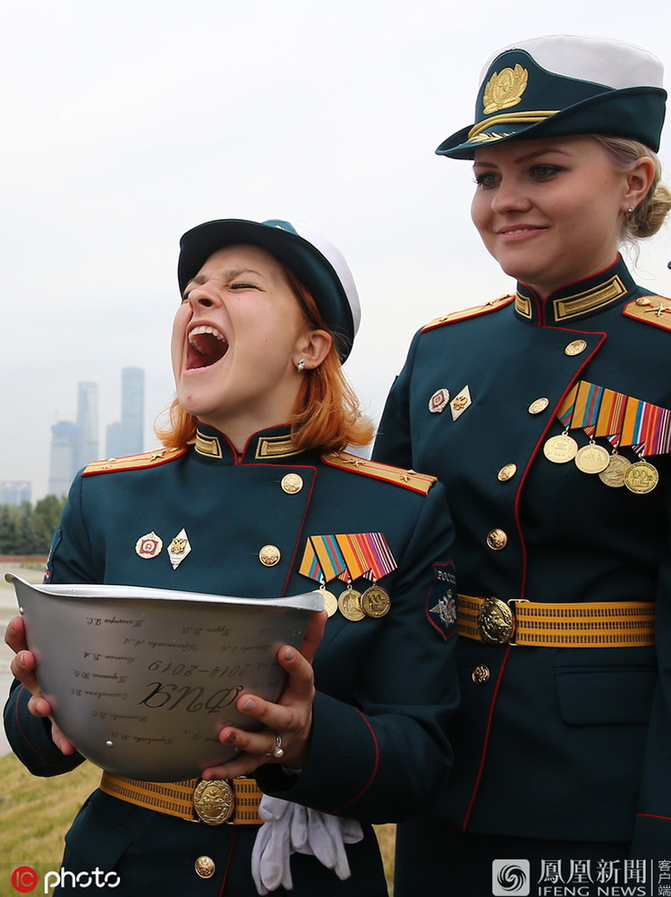 俄羅斯軍校畢業禮現場