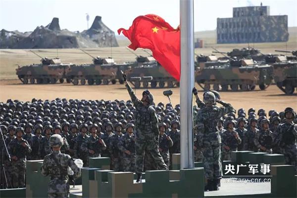 閱兵·檔案|2017慶祝建軍90周年閱兵:野戰化沙場點兵