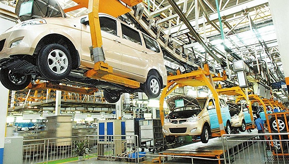 “穩住汽車消費” 商務部再次提出優化汽車限購措施