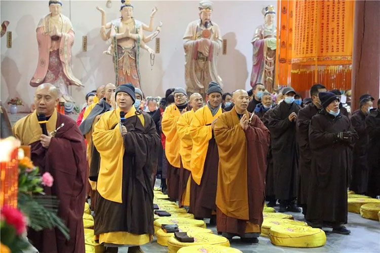 弘法寺隆重舉行恭送本煥長(zhǎng)老舍利赴甘肅酒泉敦煌市雷音寺永久供奉法會(huì)