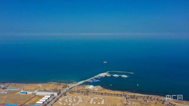 碧波蕩漾 青海湖迎來開湖季
