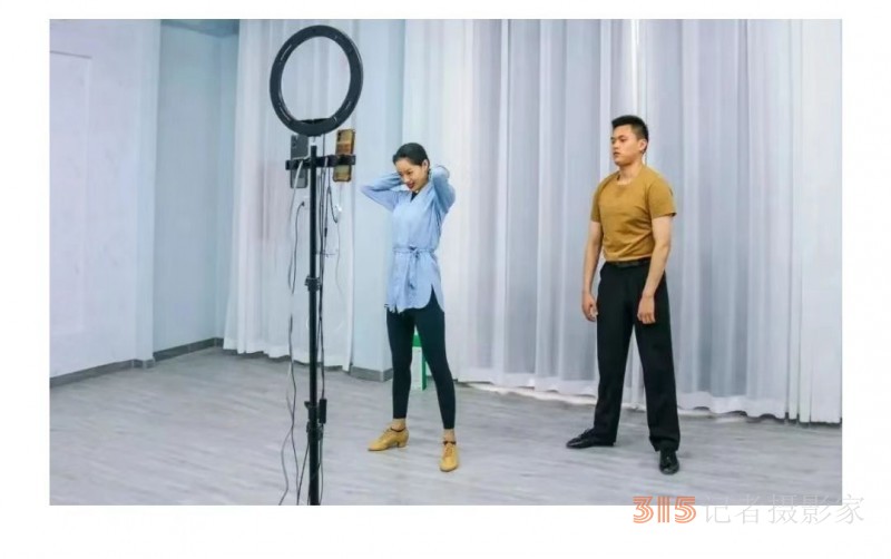 密蘭小鎮直播基地啟動，“錦榮系”紡織服裝產業鏈再延伸