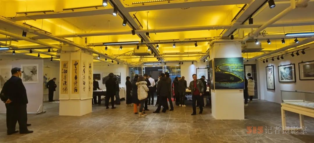 迎新年＂愿景共享＂中美聯合藝術交流展在上海中國書法院北外灘藝術館開展