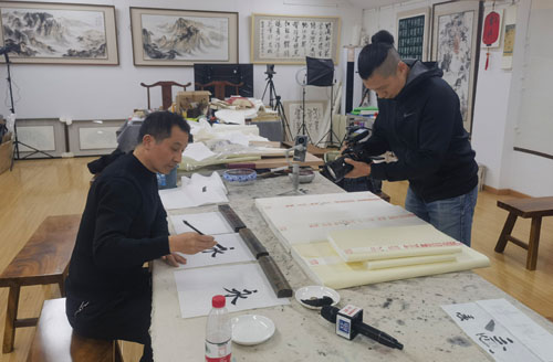 助力“書法進校園” 文房四寶行業在行動
