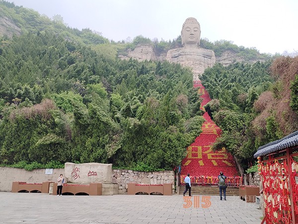 錯峰出游打卡太原古縣城及蒙山大佛