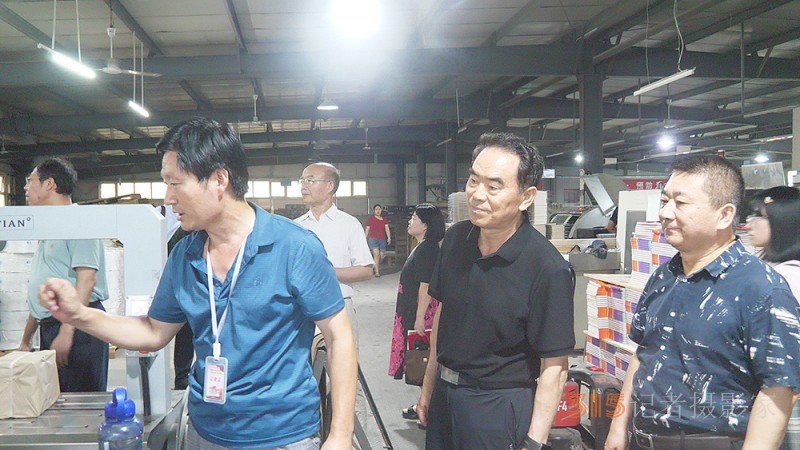 “肝膽相照”正念杯中國文藝名家文學書畫攝影青州采風創作論壇暨頒獎活動成功舉辦