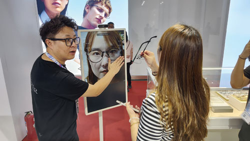 第三十四屆中國國際眼鏡業展覽會在北京舉辦 開啟眼鏡行業“新視界”