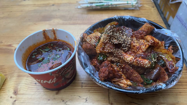 天水麻辣燙爆火之后：單日迎來7萬多省外游客，旅游旺季提前