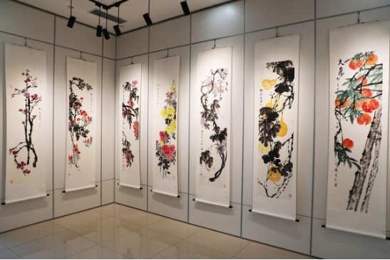 “墨潤鵲華”書畫藝術展在濟南開幕 搭建南北文化交流新平臺