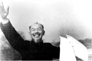 抗戰(zhàn)中的“民眾劇團(tuán)”