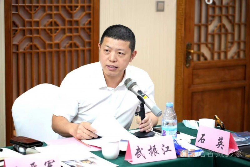 顧品江《論“事物”的“合三為一”性》文章發(fā)表文學(xué)研討會在京舉行