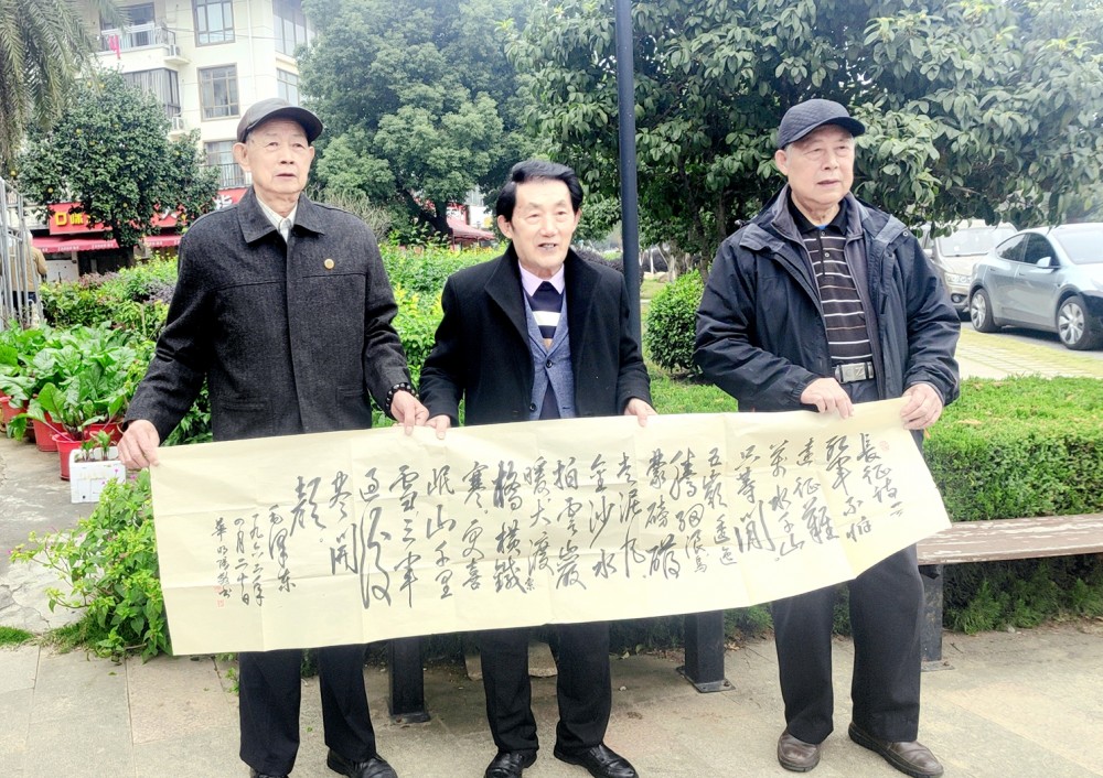 紅色文化與醬酒文化融合高峰論壇在武漢舉辦?