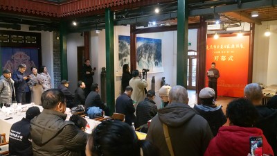 迎馬年書(shū)畫(huà)名家鄧凌鷹 朱文 桑一田邀請(qǐng)展在京開(kāi)幕