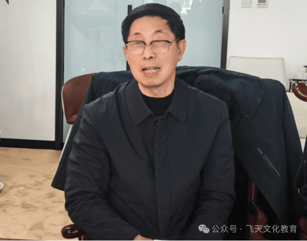 石英文學(xué)院揭牌儀式在京舉行