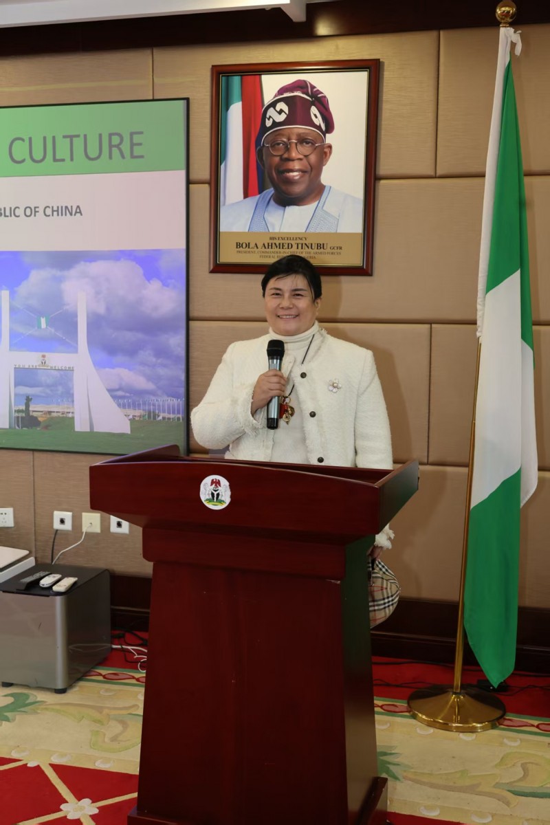 中醫(yī)傳承人李玉萍：39 年堅守家訓(xùn) 融合三醫(yī)智慧傳承非遺中醫(yī)