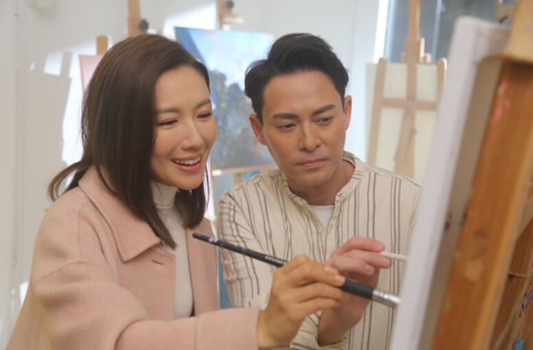 海俊杰與李施嬅愛上對方?