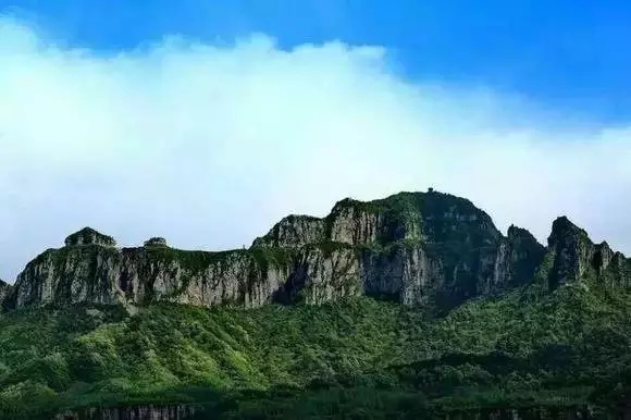 花美、云美、山美、冰美：新鄉轎頂山