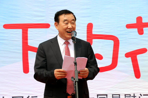 “同心圓夢 美麗中國行”走進大同縣慰問留守兒童