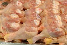 雞肉零售價格堅挺 養雞企業自稱每斤雞肉虧1元
