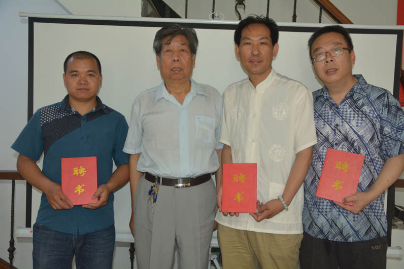 《機器人教育培養創新人才的理論與實踐研究》國家教育科研重點課題工作組成立