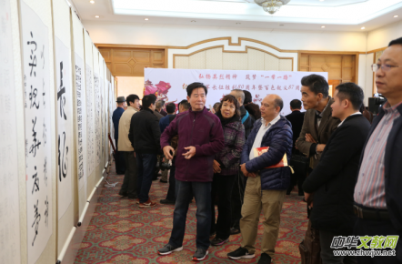 紀念長征勝利80周年暨百色起義87周年書畫作品展在南寧舉行
