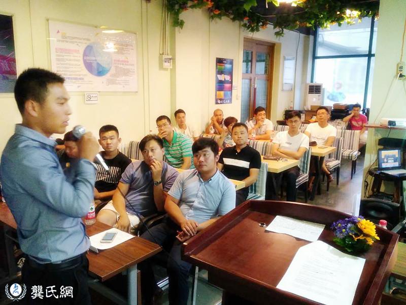 雷蜂網打造互聯網+人才共享新格局