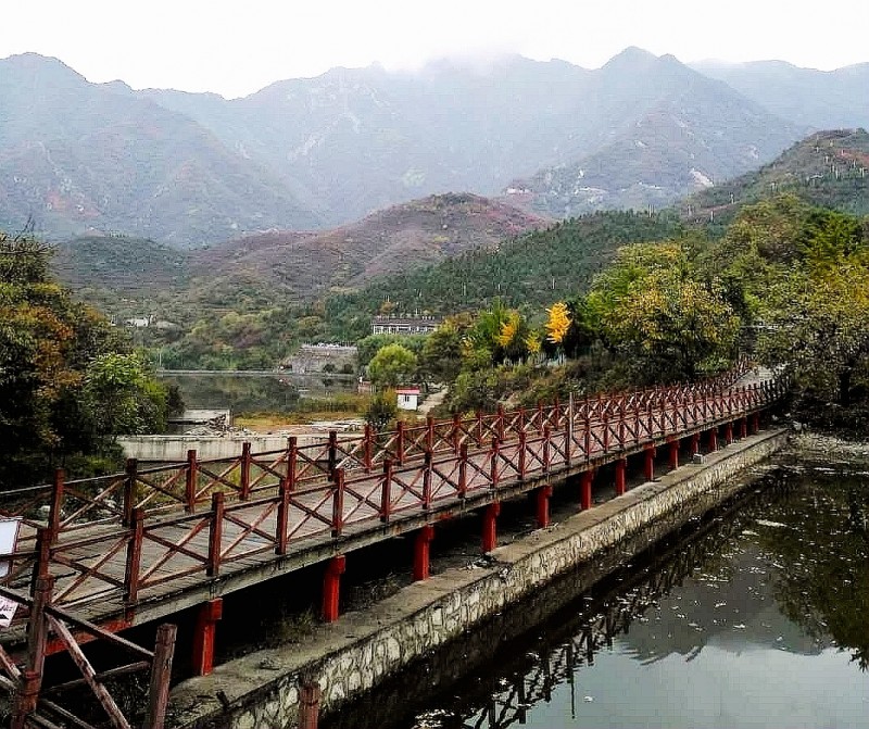 記者攝影家走進房山金祖山風景區釆風