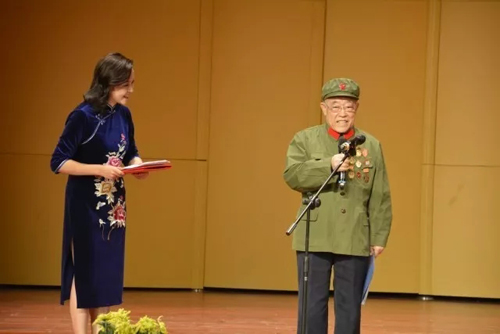 慶祝十九大丁酉金秋溫泉讀詩會在海淀北部文化中心成功舉辦