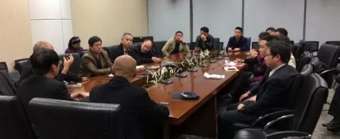 新時代雷鋒精神與小城鎮公共文化建設研討會在人民日報社召開