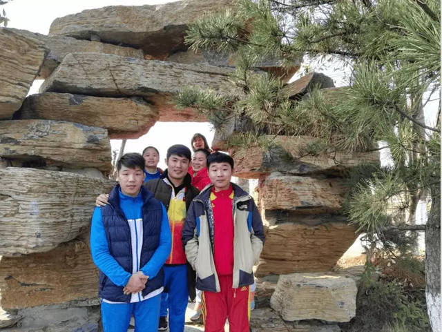 哇！一群武術(shù)界冠軍暢游武漢茂康嘉園