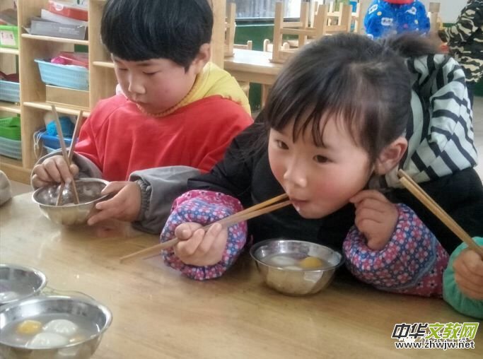 江蘇如東縣栟茶幼兒園元宵節活動“鬧”大了！