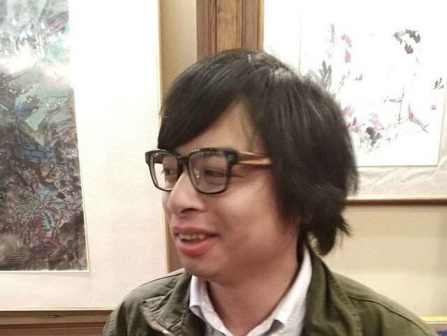 感動|貴州80后北漂詩人 十日六千里走單騎 只為帶遇害父親回故鄉
