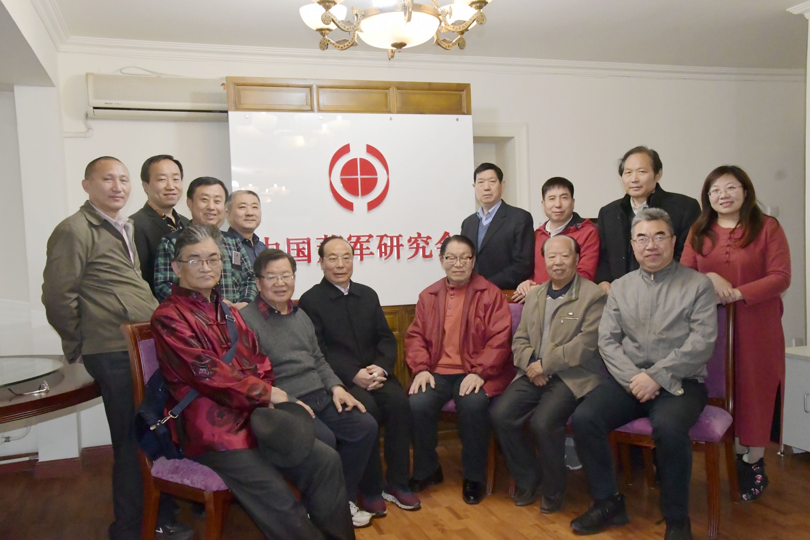 各界專家學(xué)者走訪中國(guó)蕭軍研究會(huì)