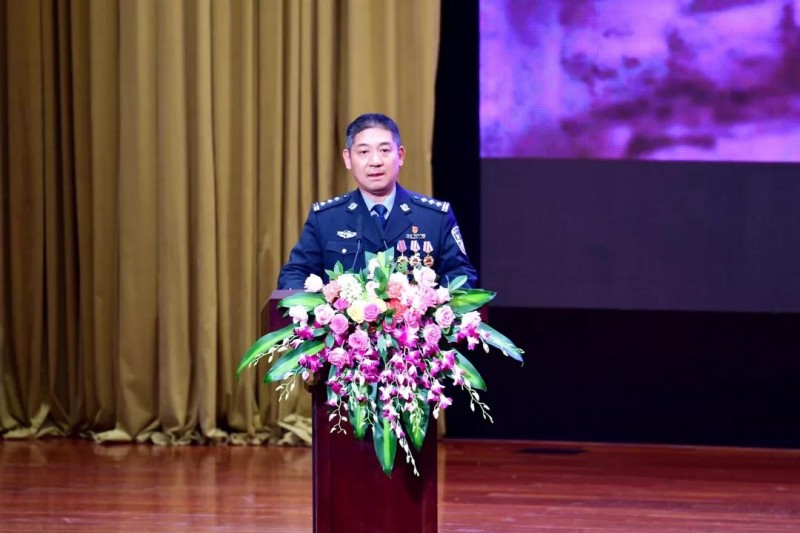 全國(guó)公安系統(tǒng)一級(jí)英模張保國(guó)：用鐵血忠魂詮釋自己的一生