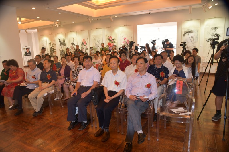 張云海師生書畫作品展暨收徒儀式在北京隆重舉行