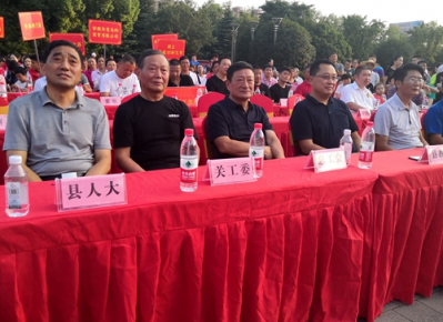 阜陽文明之光志愿者協會圓夢助學公益晚會隆重舉行