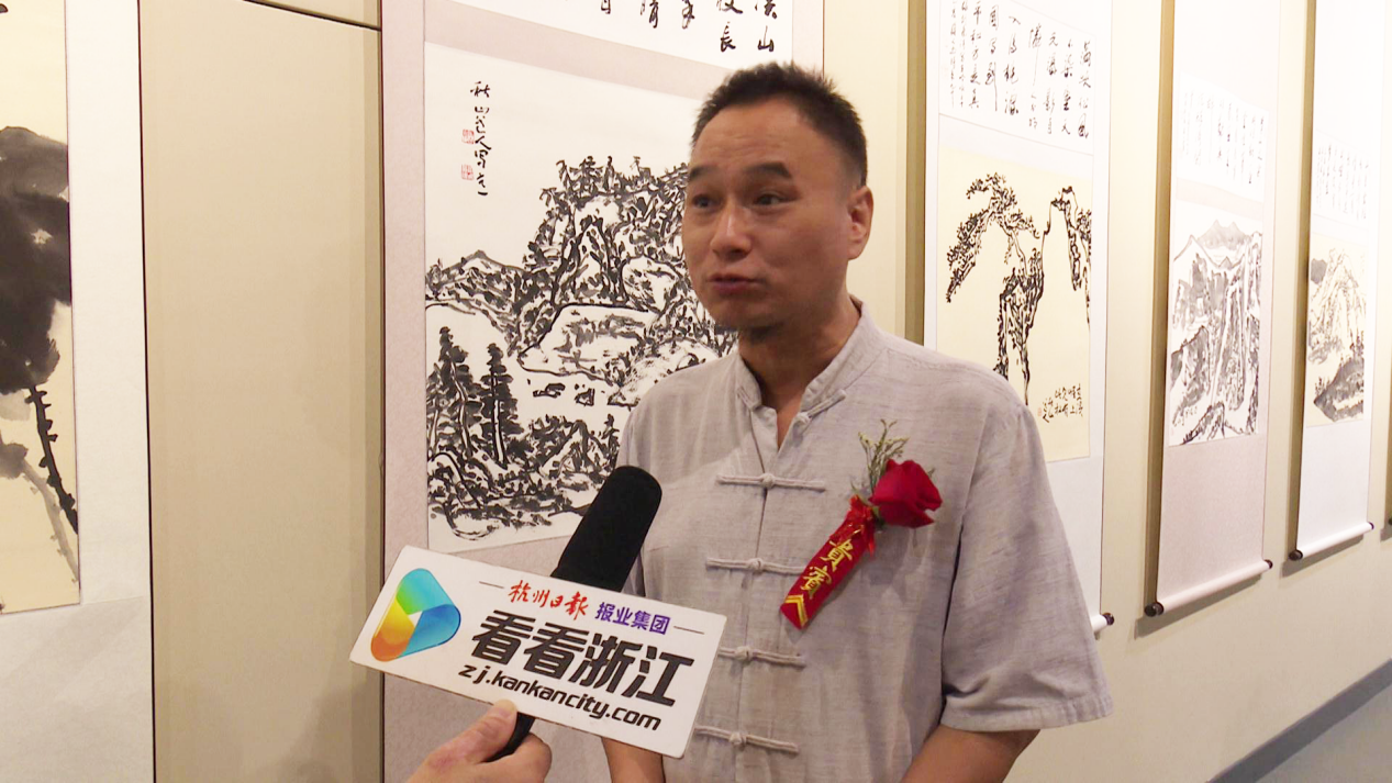 名家?guī)徒探Y(jié)碩果 師徒丹青頌華章