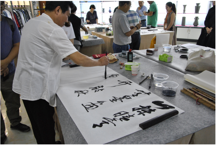 中國網(wǎng)書畫藝術欄目第七屆“藝廬雅集”走進煥多多