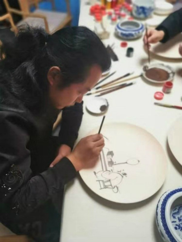 掌心溫度~田江創作圖