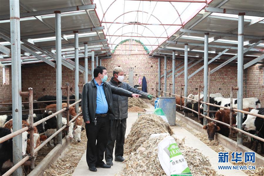 不同尋常的兩會 萬眾一心的力量