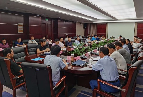 傳承非遺文化 彰顯寶豐魅力----河南省寶豐縣召開白朗文化暨潘運明非虛構文學研討會