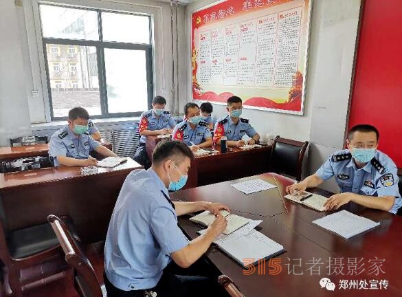 鄭州乘警五大隊：結合紀律作風教育整頓活動開展實戰化大練兵活動