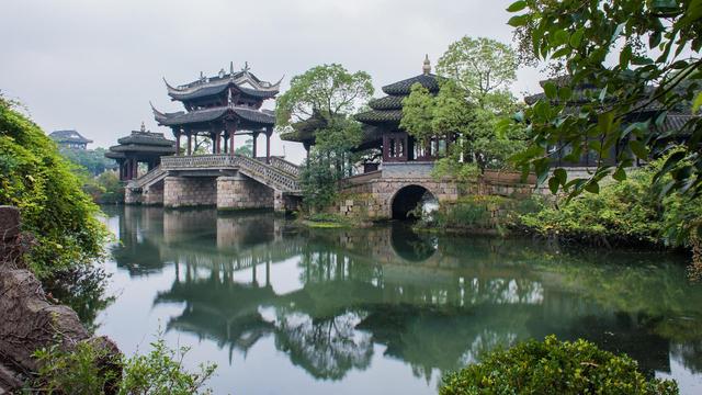 宋朝有一首千古奇詩，男人可以順著讀，女子可以倒著讀