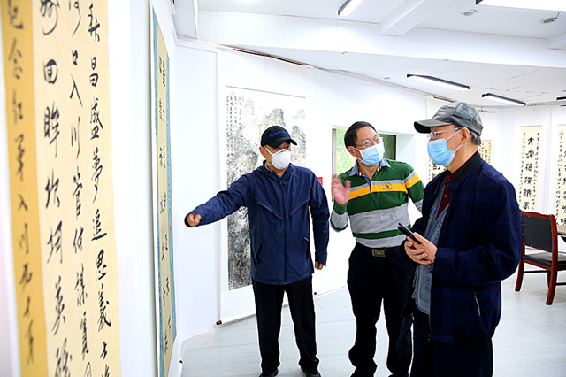 四川舉辦紀念川陜革命根據地創建90周年暨建軍95周年書畫展喜迎二十大