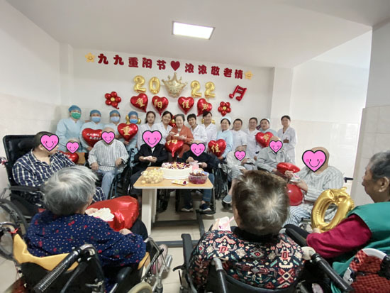 鄭州市第九人民醫院：“敬老月”為長壽老人送去溫暖與關愛