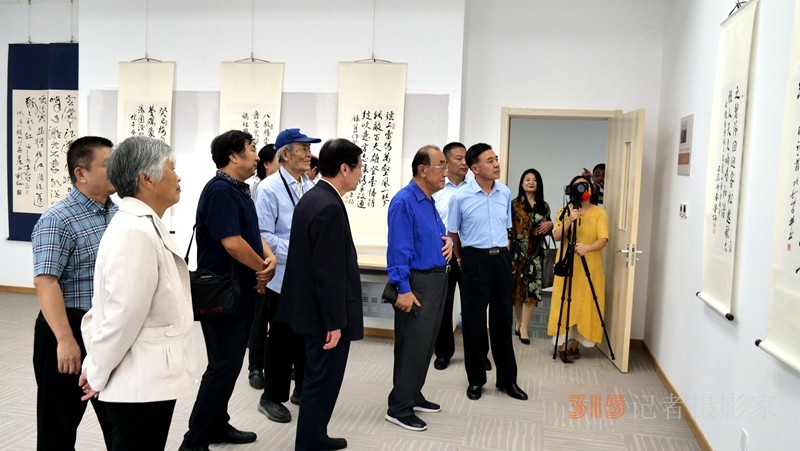 中國(guó)書畫同源藥食同源名家名優(yōu)精品展在京舉行