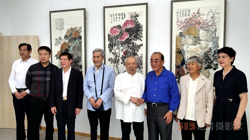 中國(guó)書畫同源藥食同源名家名優(yōu)精品展在京舉行