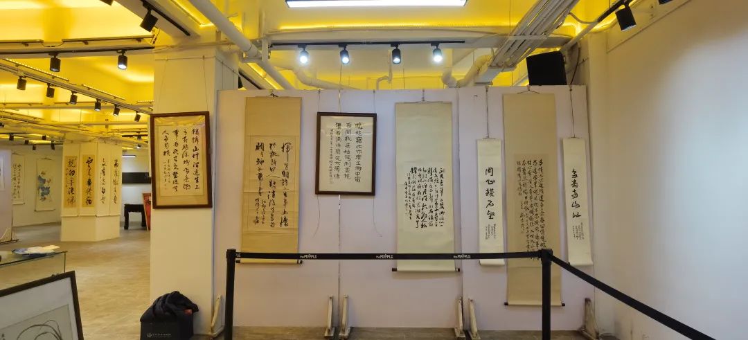 迎新年＂愿景共享＂中美聯合藝術交流展在上海中國書法院北外灘藝術館開展